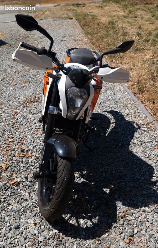 Ktm 125 duke (image 3)