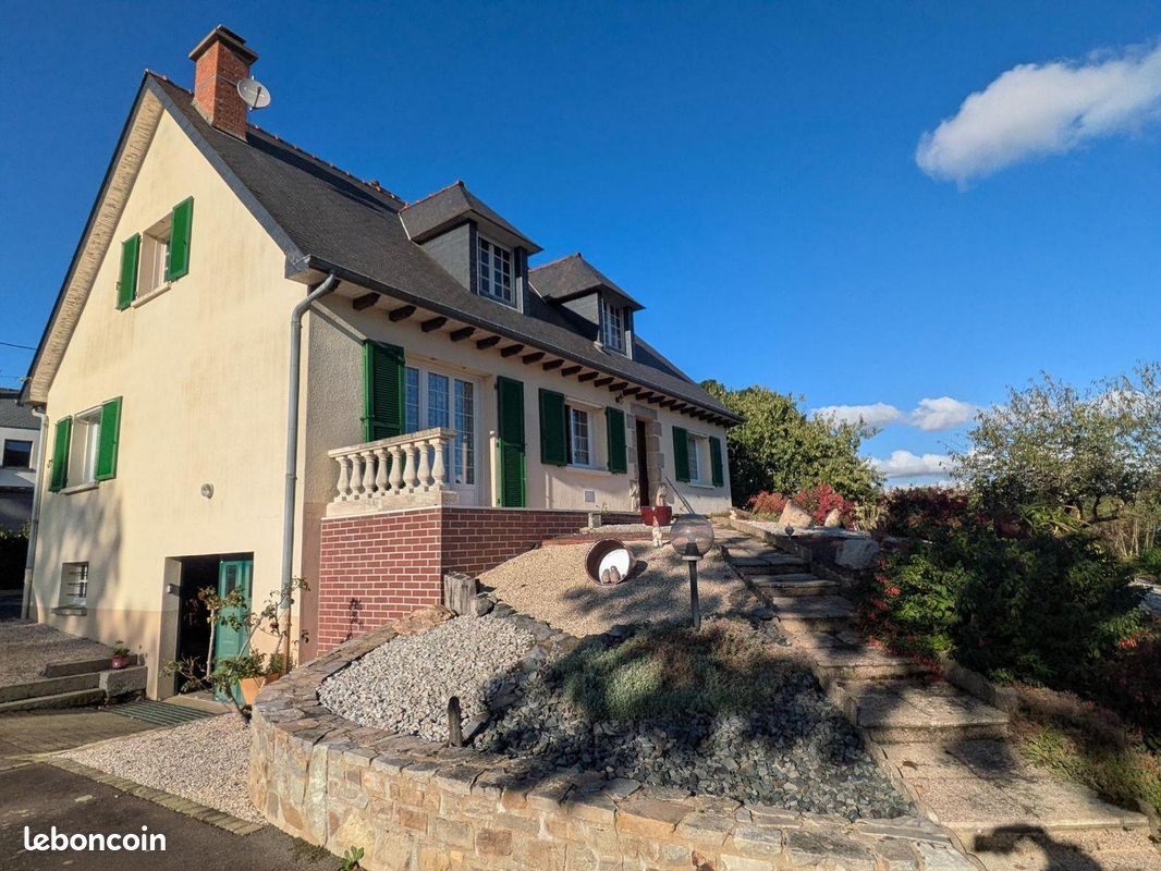 Maison 4 pièces 98 m² · à Saint-Senoux · 98 m² · 310 000 €