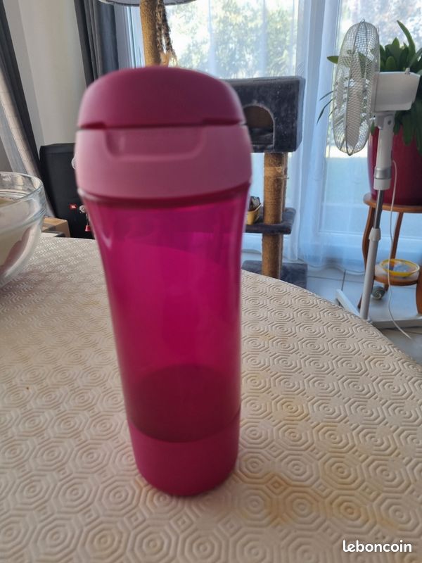 Gourde tupperware (image 1)