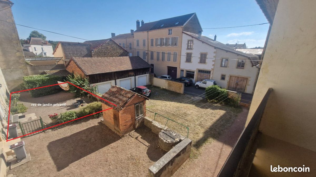 Appartement 4 pièces 70 m² · à Charlieu · 70 m² · 65 000 €