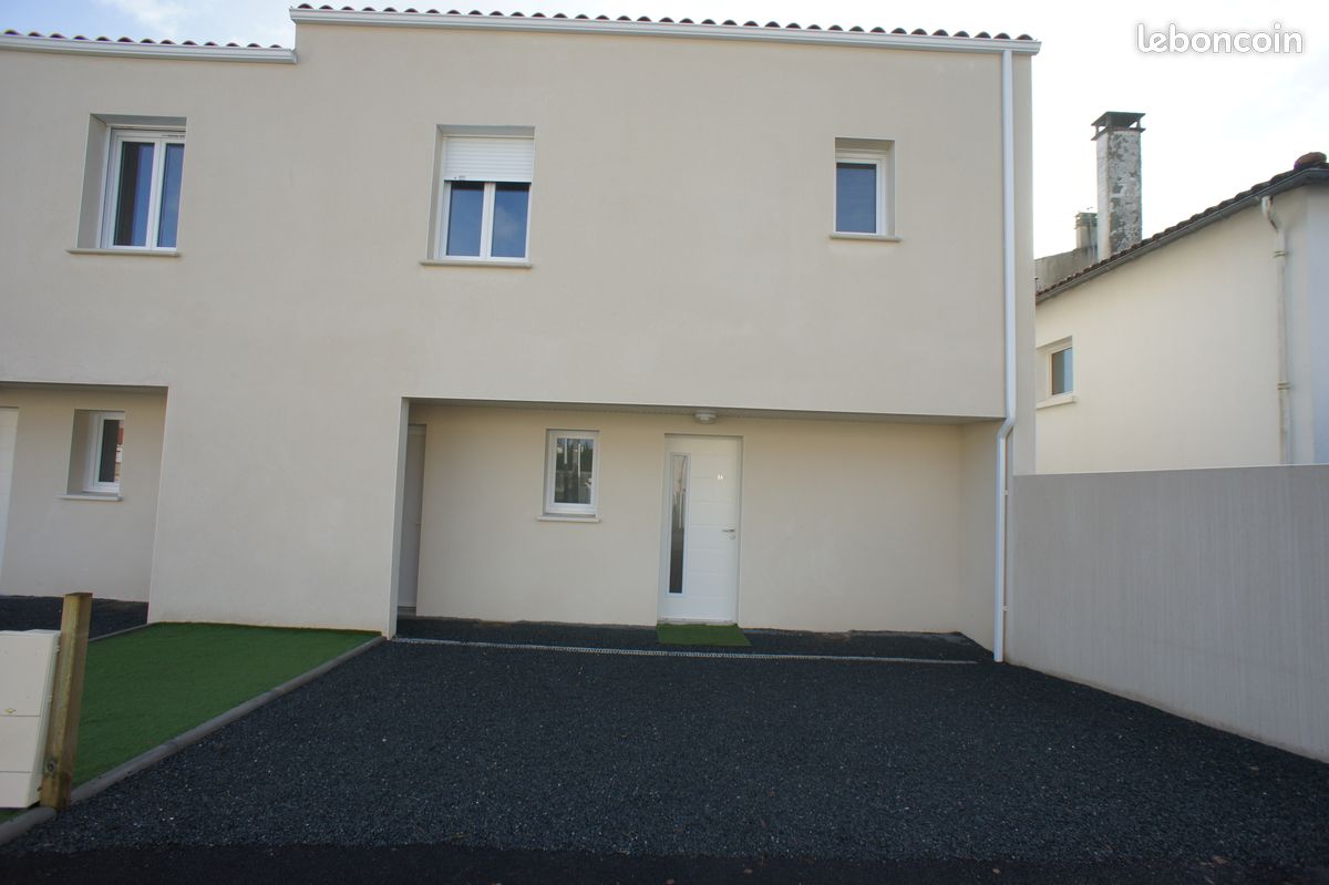 Maison 4 pièces 83 m² · à Dompierre-sur-Mer · 83 m² · 911 €/mois