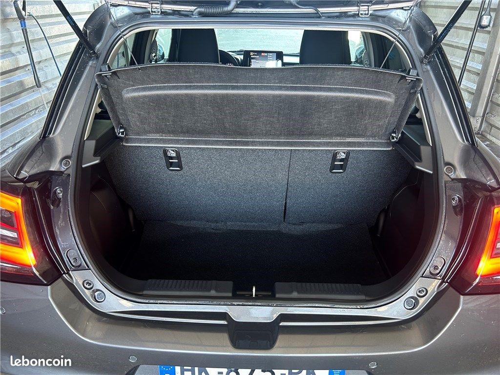 Suzuki Swift IV 1.2 DUALJET HYBRID Pack (image 5)