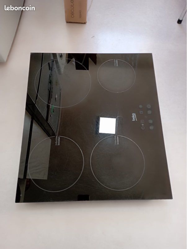 Plaque induction Beko (image 1)
