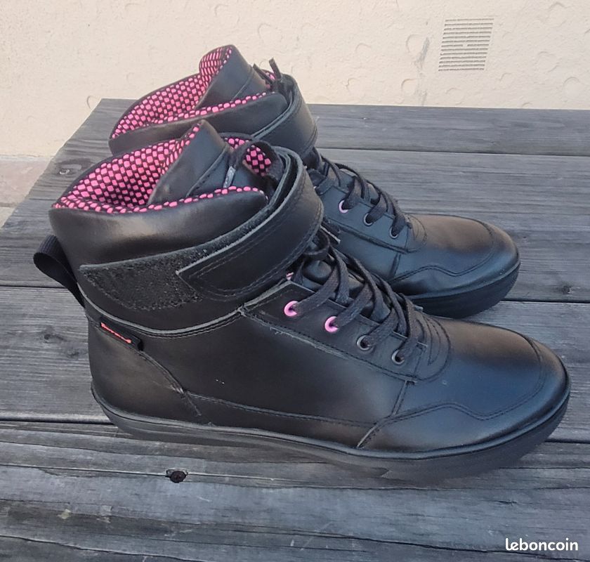 Baskets Noires Pour Femme - Taille UK 6 (pointure 39), Neuves Avec Boîte