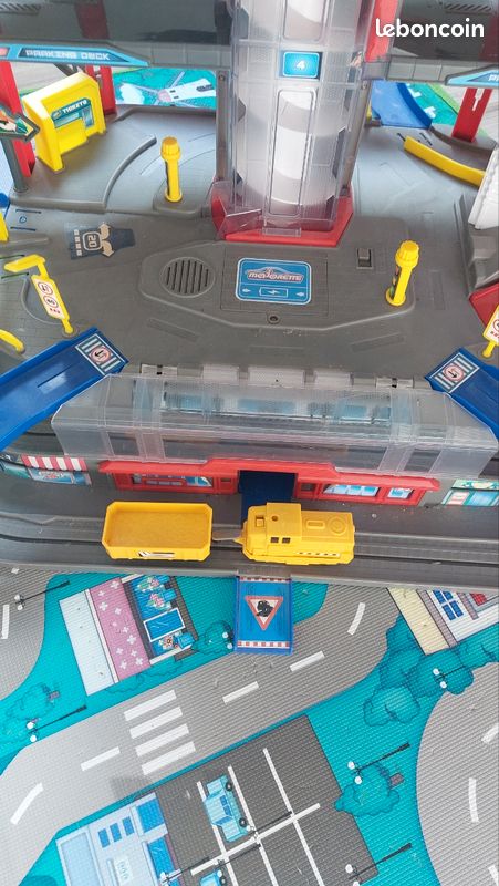 Grand Garage Majorette Super City (image 6)