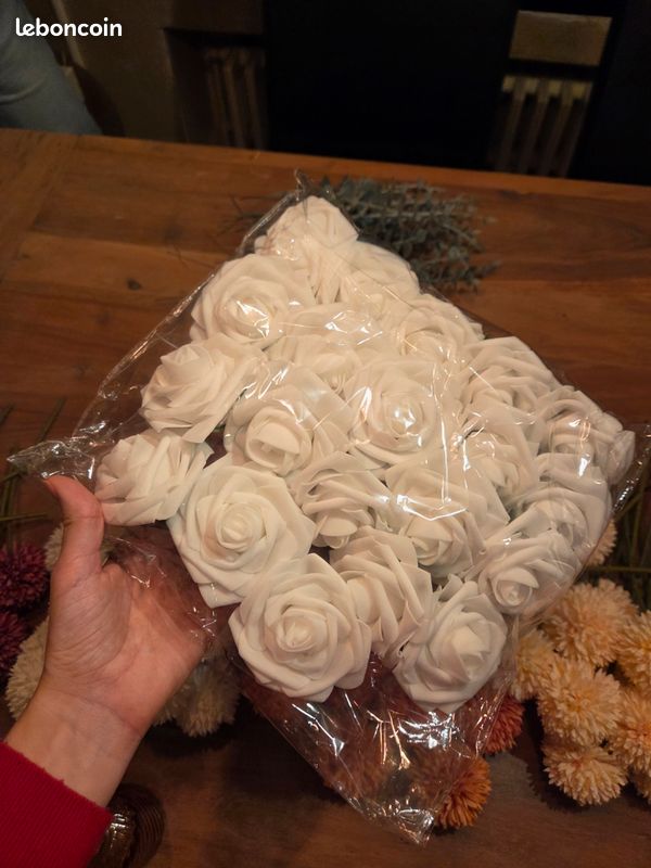 40 Pcs Mini Fleurs Artificielles Roses Et Marguerites – Fausses Fleurs Pour Décoration Mariage DIY Couronne Maison
