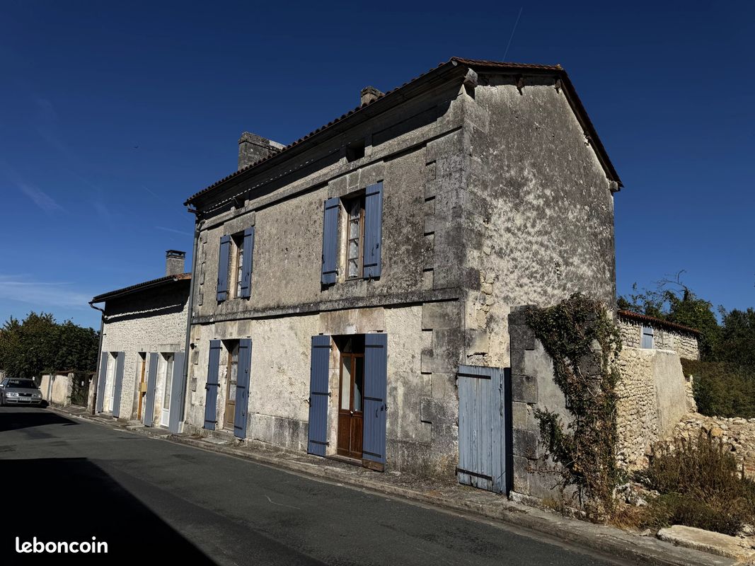 Maison 7 pièces 162 m² · à Verteillac · 162 m² · 95 000 €
