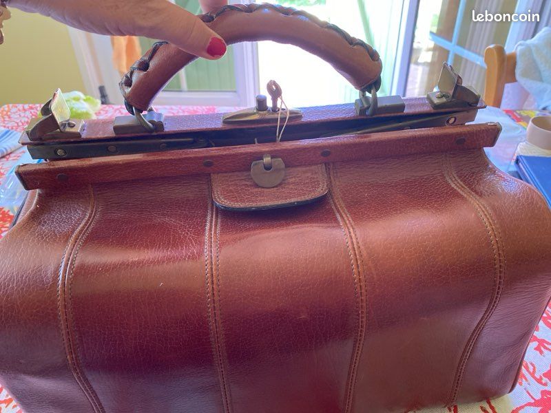 Sac baise en ville (image 1)