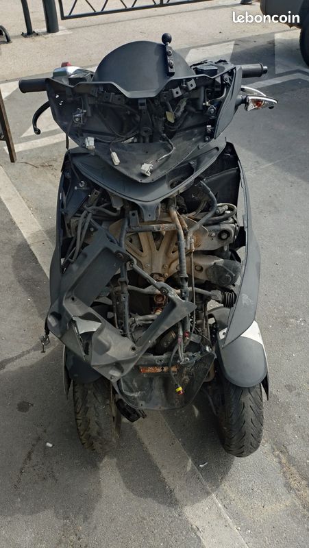 Cadre Chassis Carte grise Piaggio Yourban 300 2013 (image 2)