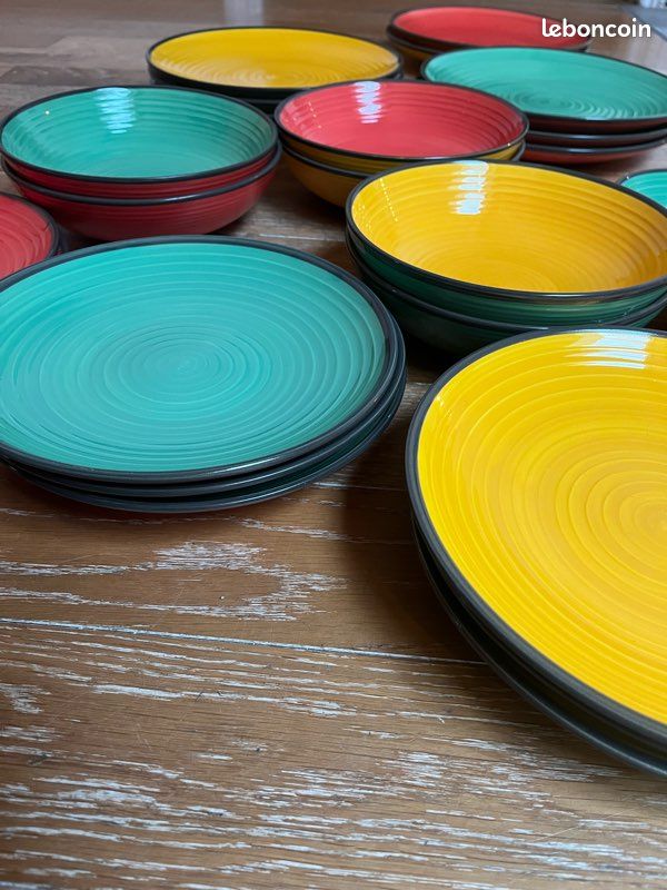 Set vaisselle colorée Maison du Monde (image 2)