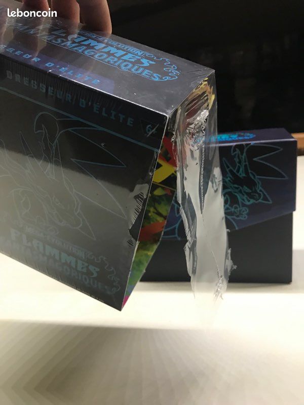 Etb vide Dracaufeu Flammes Fanstasmagorique pour ranger cartes Pokemon (image 9)