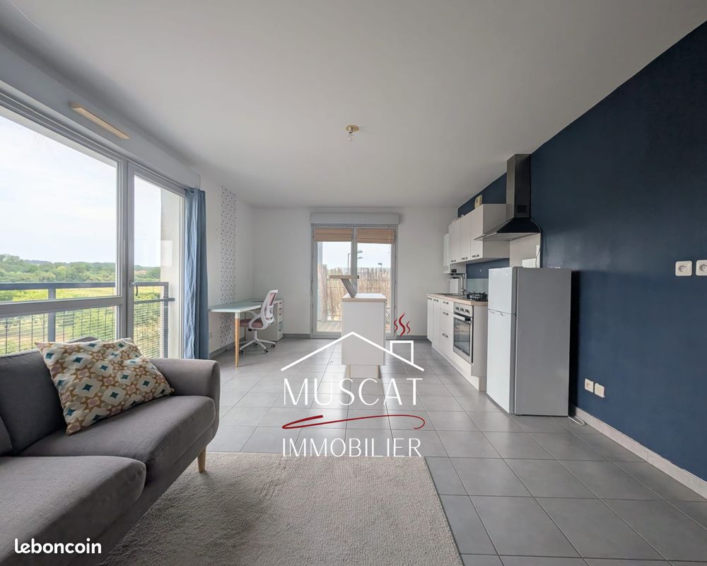 Appartement 2 pièces 50 m² · à Villefontaine · 50 m² · 680 €