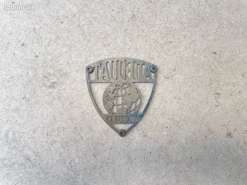 Écusson Adéquat World logo marque ancienne collection (image 3)
