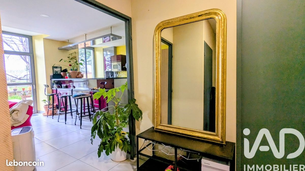 Appartement 2 pièces 67 m² · à Tain-l'Hermitage · 67 m² · 198 000 €