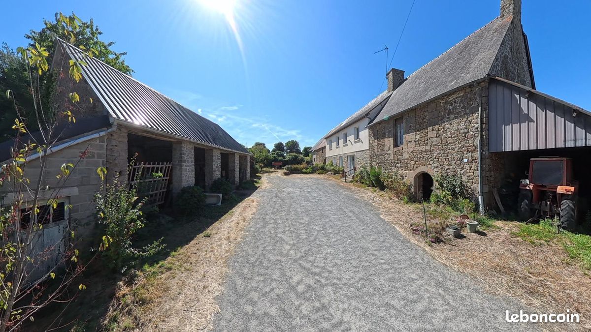 Maison 6 pièces 124 m² · à Dol-de-Bretagne · 124 m² · 262 600 €