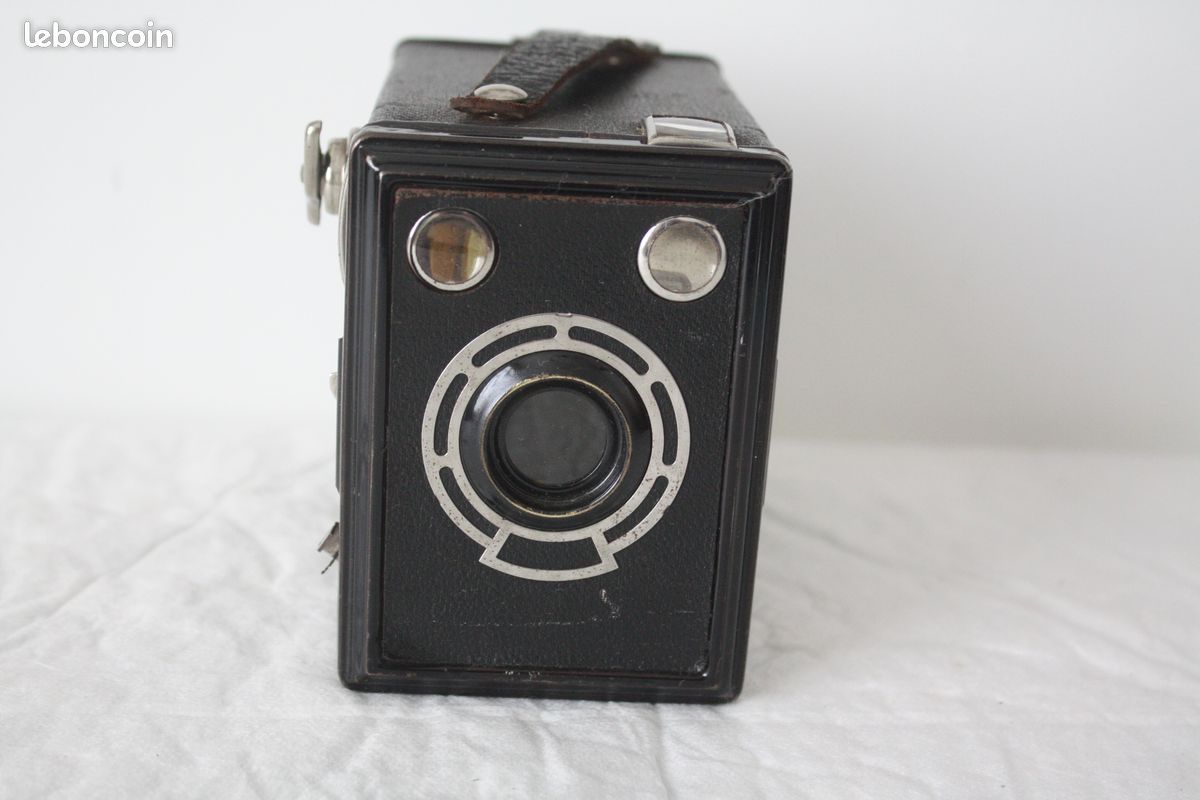 Appareil photo argentique vintage KODAK STAR 300 MD avec boîte d'origine - Canada