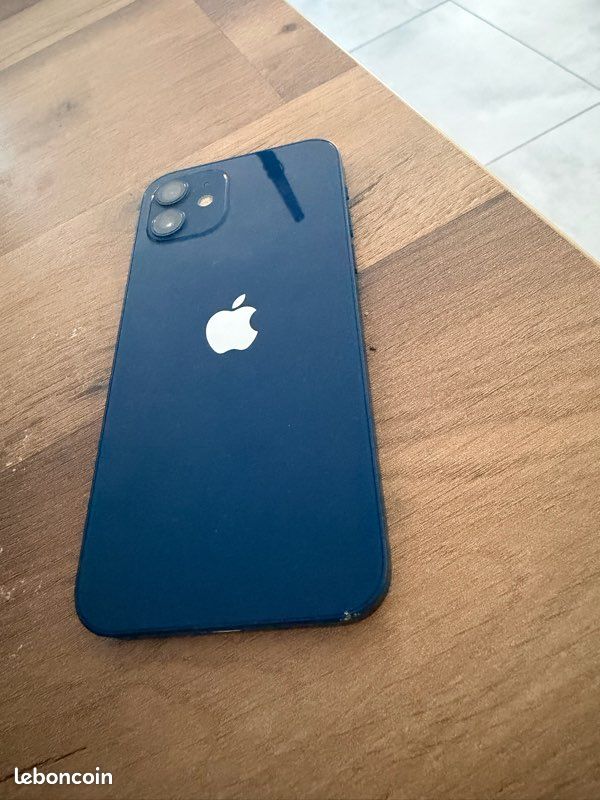 IPhone 12 (image 1)