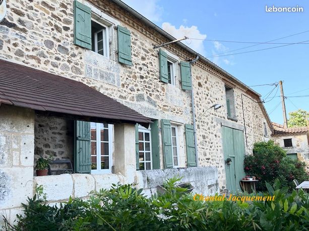 Maison 7 pièces 235 m²