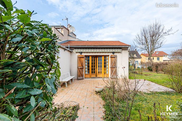 Pavillon 3 pièces 70 m²