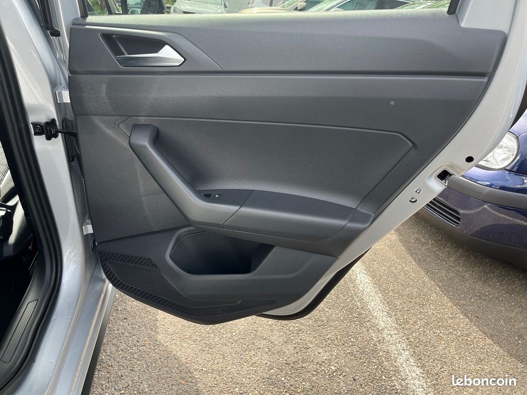 VOLKSWAGEN Polo 1.0 TSI 116 S&S DSG7 R-Line Edition (image 20)