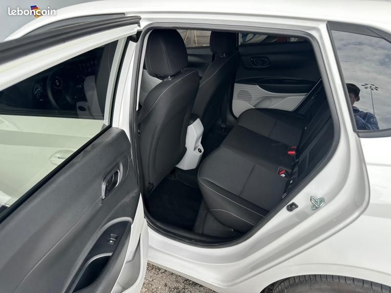 Hyundai i20 1.0 T-GDi 100ch Hybrid Intuitive (image 23)