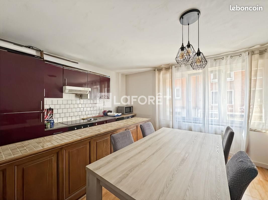 Appartement 2 pièces 38 m² · à Calais · 38 m² · 500 €