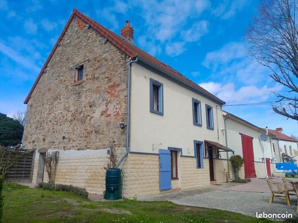 Maison 10 pièces 393 m²