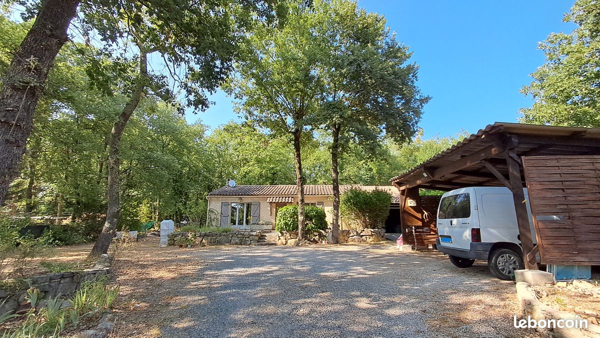Maison 4 pièces 94 m² · à Tourrettes · 94 m² · 430 000 €