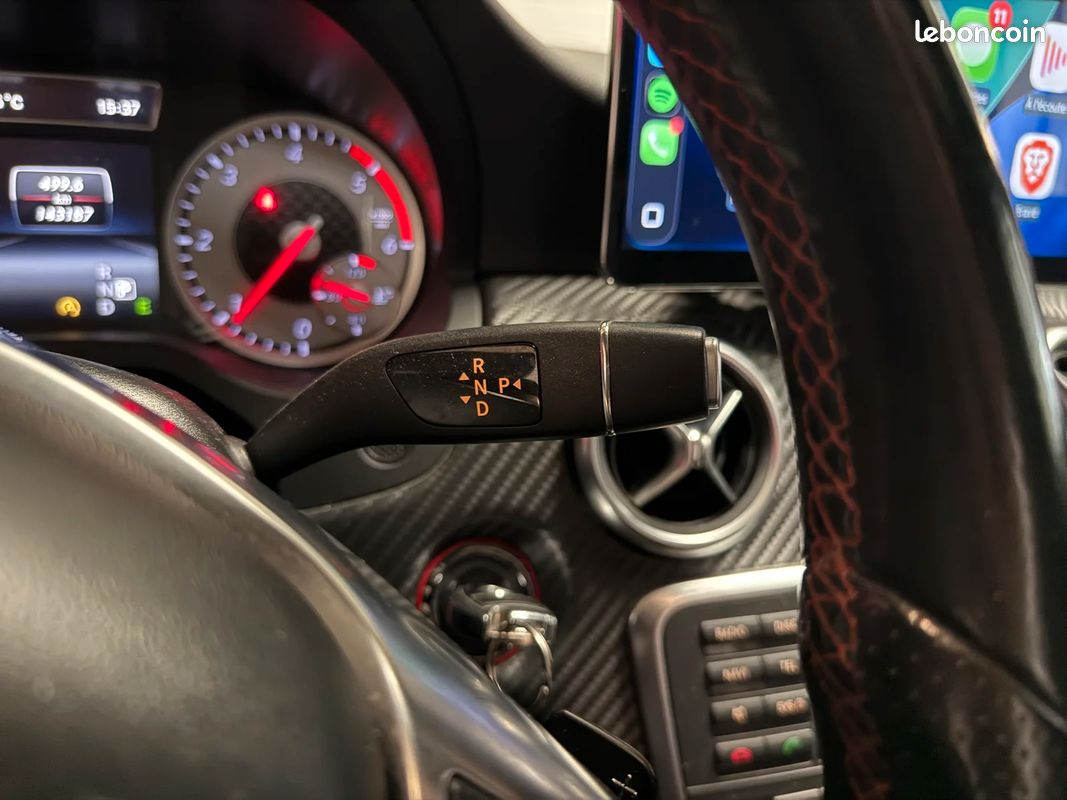 Mercedes-Benz CLASSE A 180D 110CH Fascination Pack AMG (image 19)