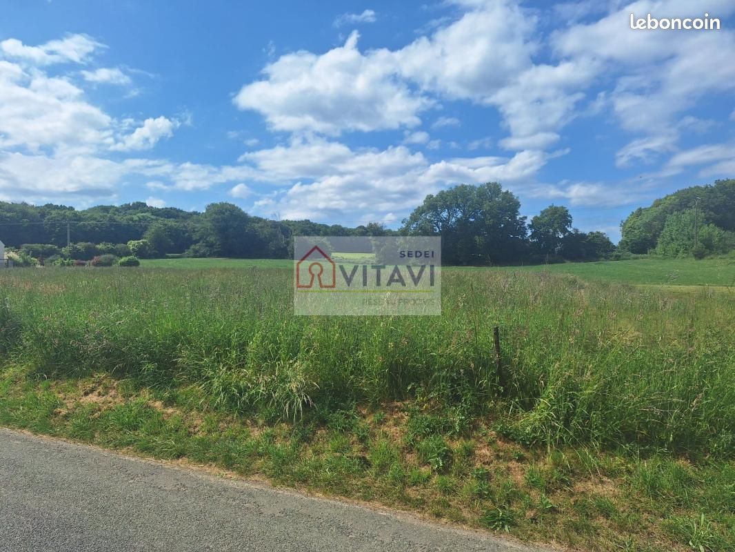 Terrain 1 006 m² Guignecourt · 78 000 €