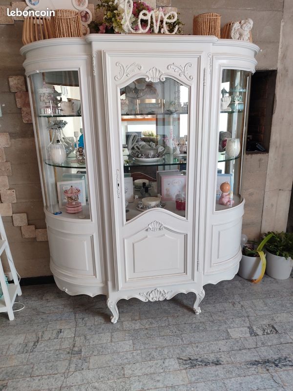 Vitrine / Vaisselier style Louis XVI (image 1)