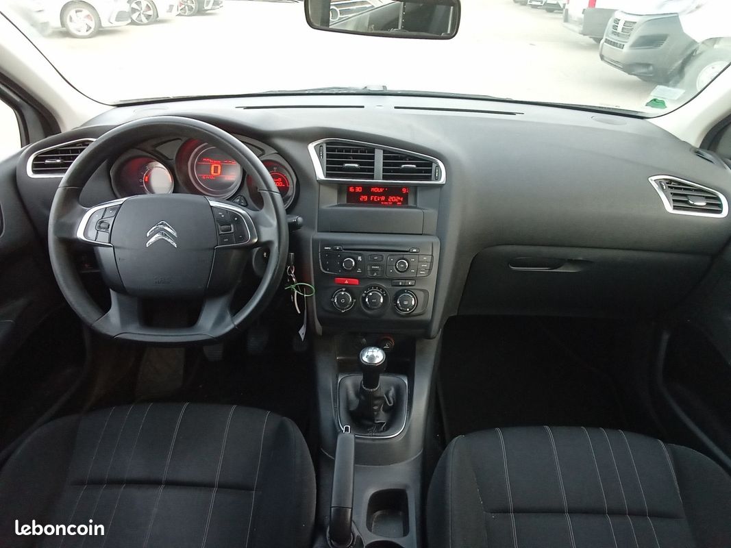 CITROEN C4 C4 HDi 90 / VENTE DESTINÉE UNIQUEMENT A PROFESSIONNEL DE L'AUTOMOBILE (image 7)