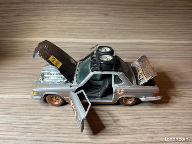 Miniature Nacoral Mercedes 350 SL - Titoue - Collection