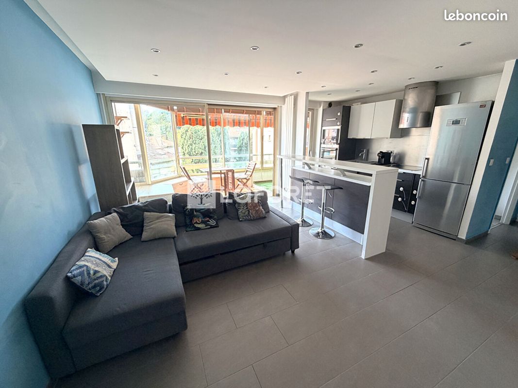 Appartement 2 pièces 43 m² · à Cannes · 43 m² · 1 200 €/mois