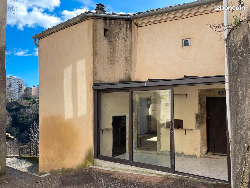 Maison 3 pièces 41 m² · à Lyas · 41 m² · 75 000 €