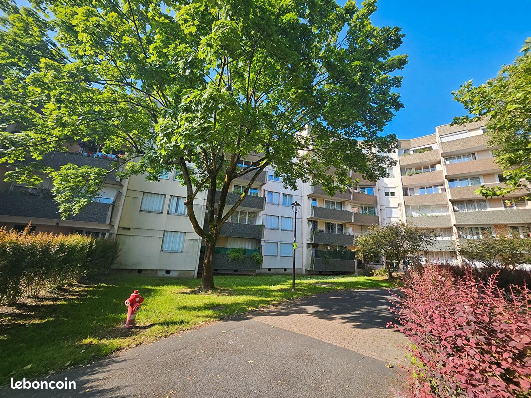 Appartement 4 pièces 79 m² · à Villepinte · 79 m² · 147 000 €