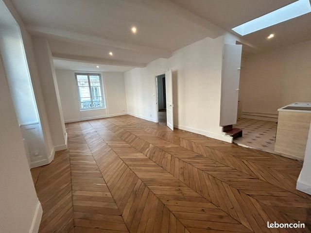 Appartement 2 pièces 77 m² · à Lyon · 77 m² · 1 300 €/mois