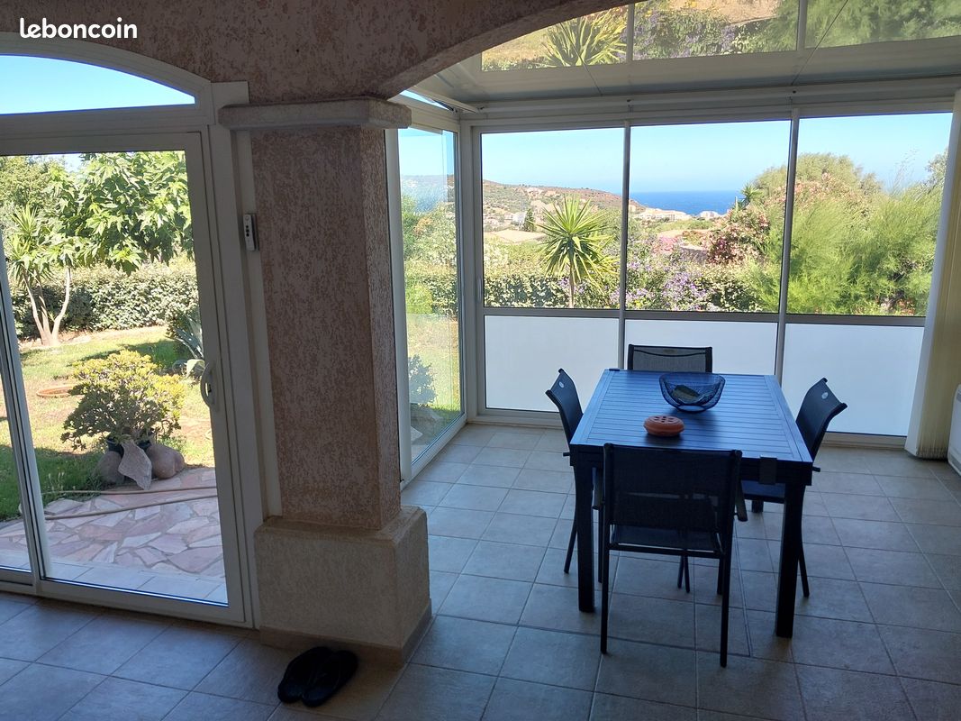 Maison 5 pièces 130 m² · à Monticello · 130 m² · 799 000 €