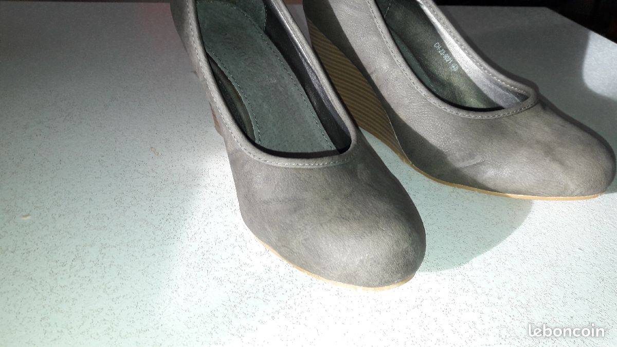 Chaussure femme taille 40 (image 2)
