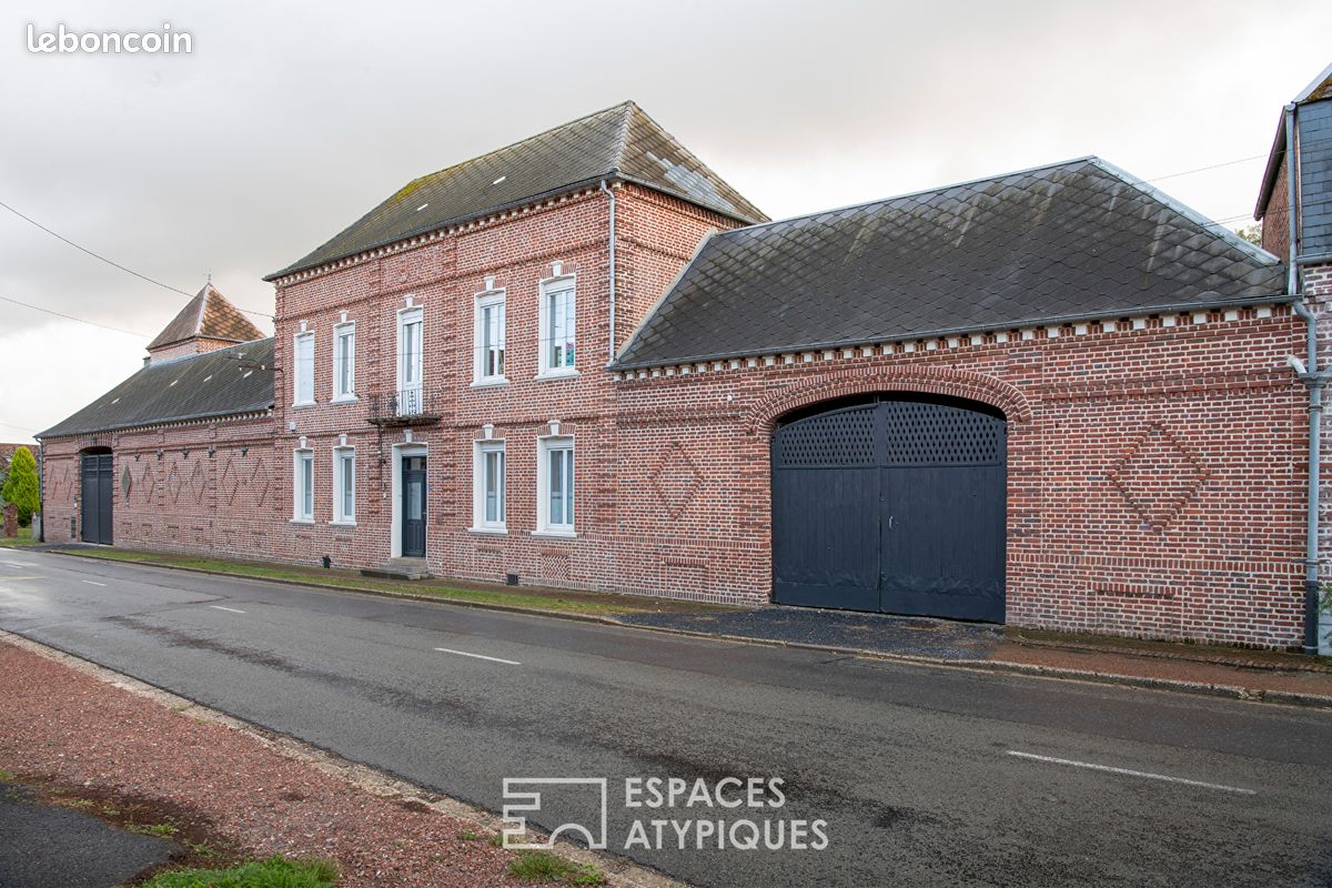 Maison 10 pièces 410 m² · à Bienvillers-au-Bois · 410 m² · 690 000 €