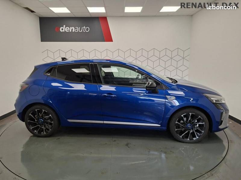 Renault Clio E-Tech full hybrid 145 ch GSR2 Esprit Alpine (image 17)