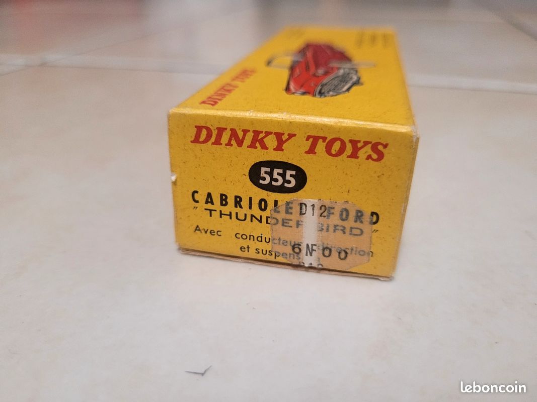 Dinky Toys N°555 – Ford Thunderbird Cabriolet – Boîte D’origine – France – 1:43