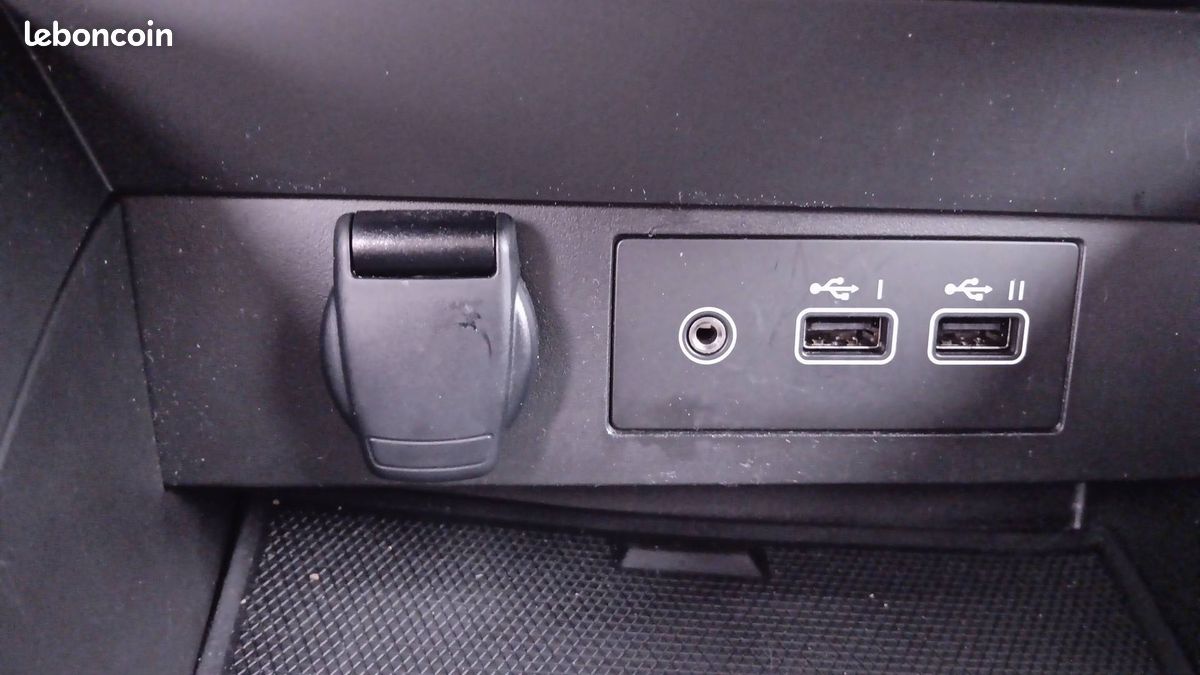 Renault clio tce 90 ch gsr2 esprit alpine (image 26)