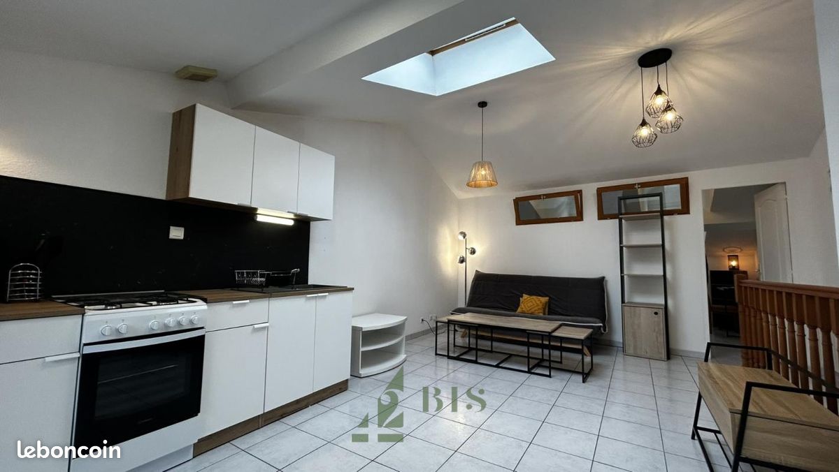 Appartement 2 pièces 33 m² · à Roanne · 33 m² · 460 €