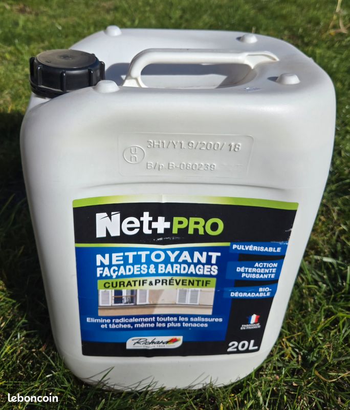 20 litres de nettoyant pour façades et bardages Net+ Pro Richard neuf (image 1)