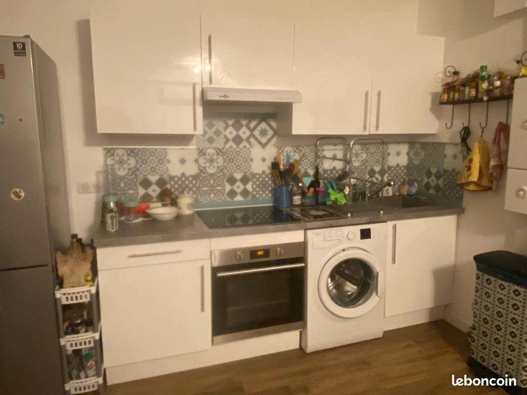 Appartement 3 pièces 47 m² · à Le Beausset · 47 m² · 764 €/mois