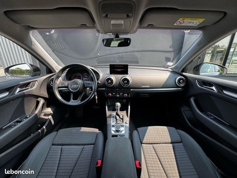 AUDI A3 Sportback 30 TFSI 116ch Sport S-Tronic7 (image 4)