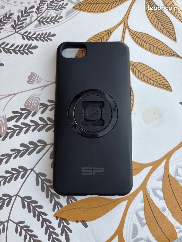 Coque iPhone SE 2020 (avec possible fixation moto) (image 1)