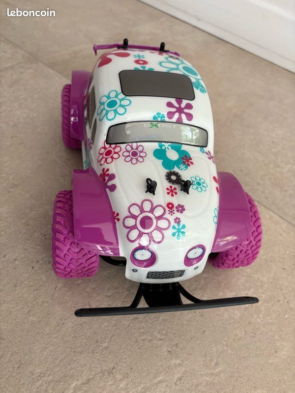 Voiture télécommandée (image 4)