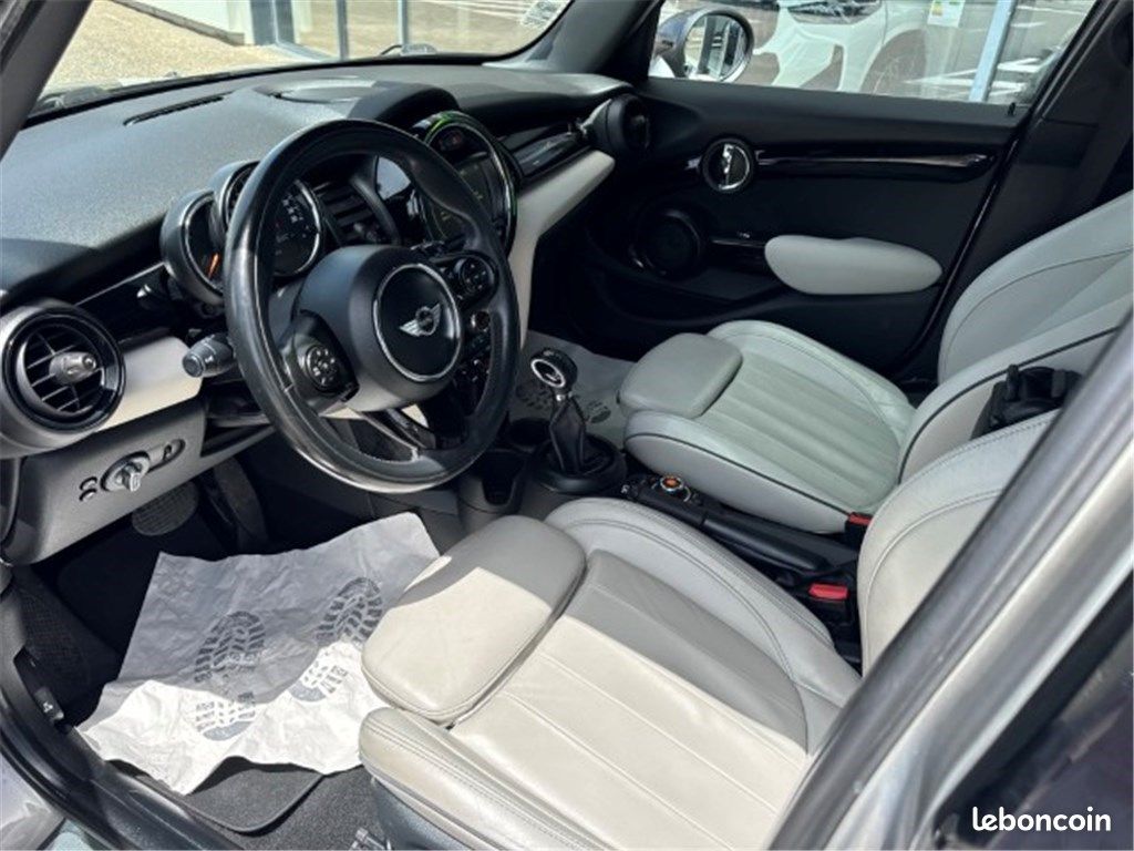 Mini 5 portes MINI F55 HATCH Cooper 136 ch BVA6 Edition Blackfriars (image 12)